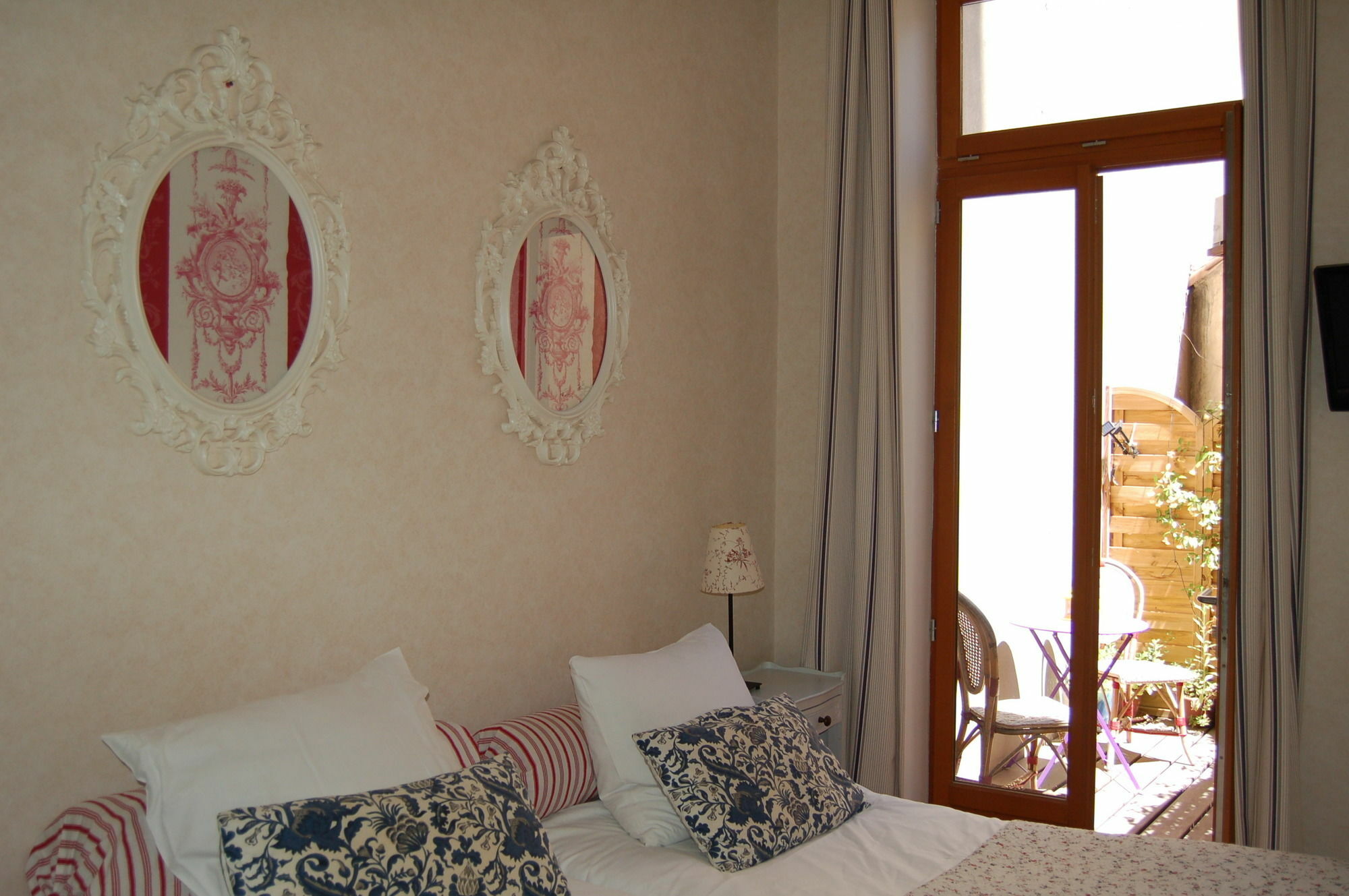 Maison Saint Louis - Vieux Port 3*